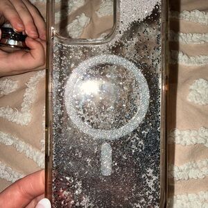 case-mate Clear Glitter MagSafe Phone Case - Silver Glitter